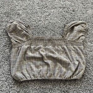 Off the shoulder too